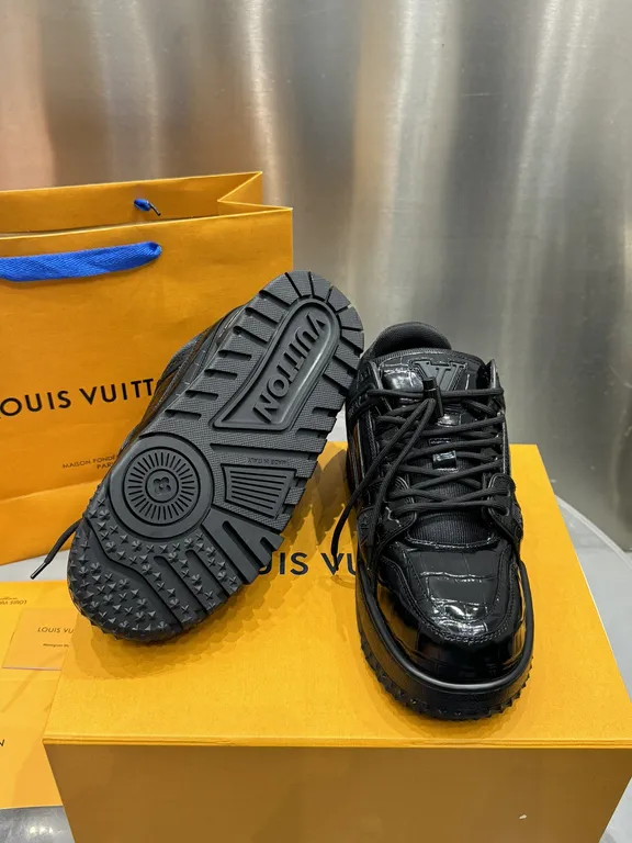 Louis Vuitton Shoe 